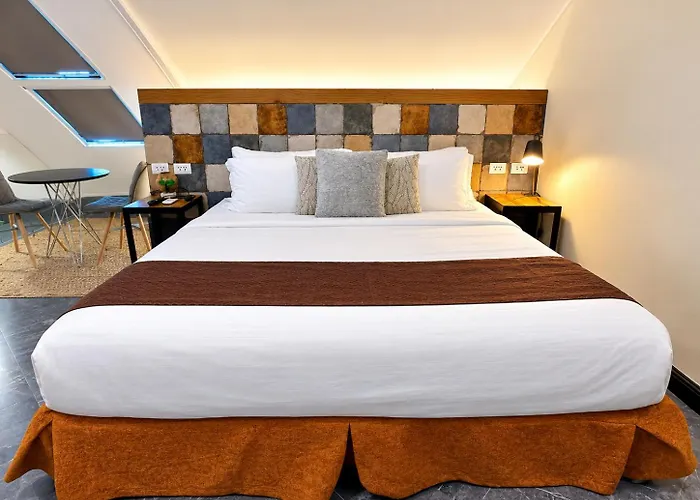 Aparthotel 4-minute Airport Family 4*