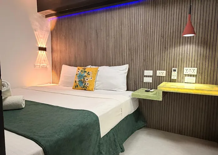4-minute Airport Family Aparthotel 4*